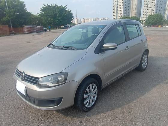 VOLKSWAGEN FOX 1.6 MI 8V FLEX 4P MANUAL